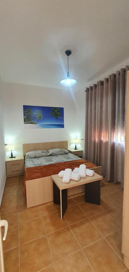 Vila Jone Golem  Exteriér fotografie