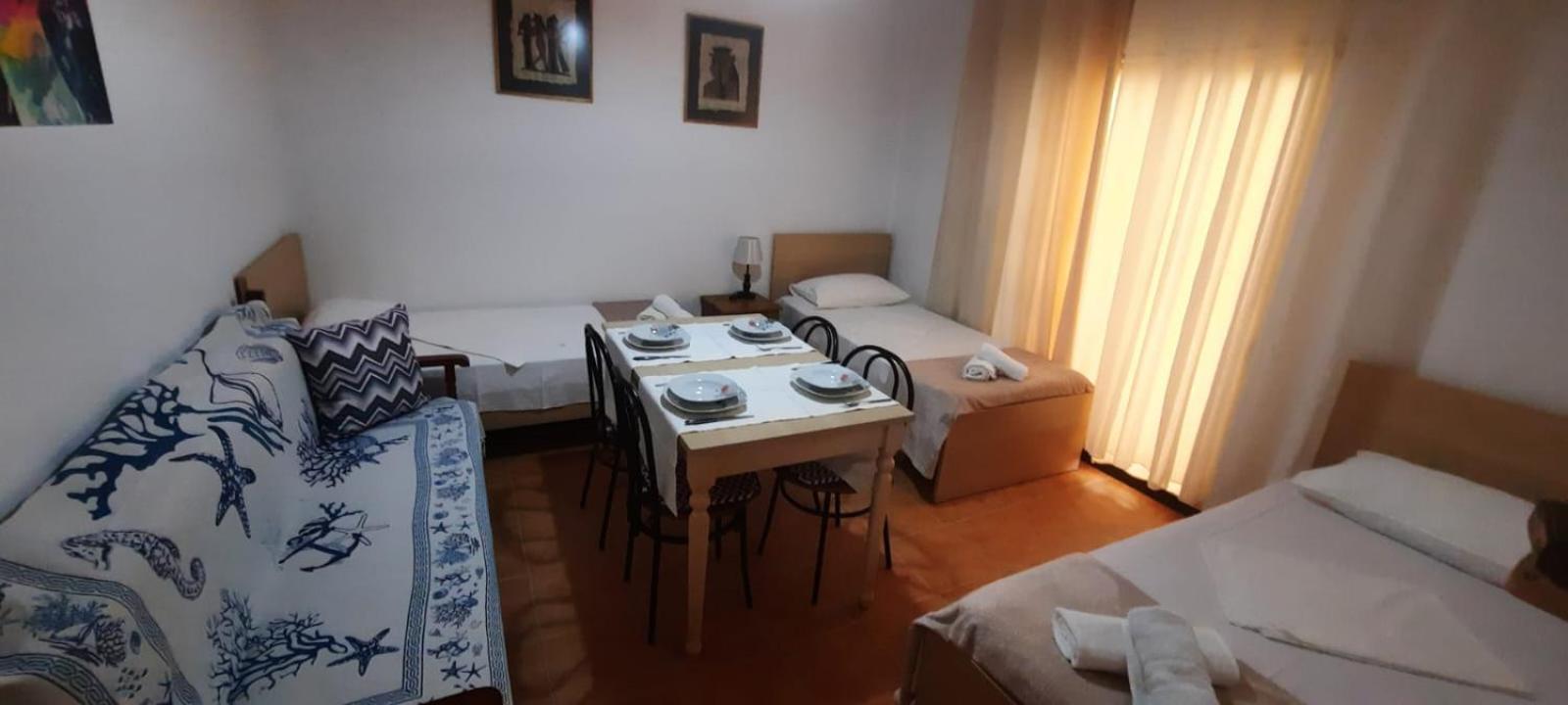 Vila Jone Golem  Exteriér fotografie